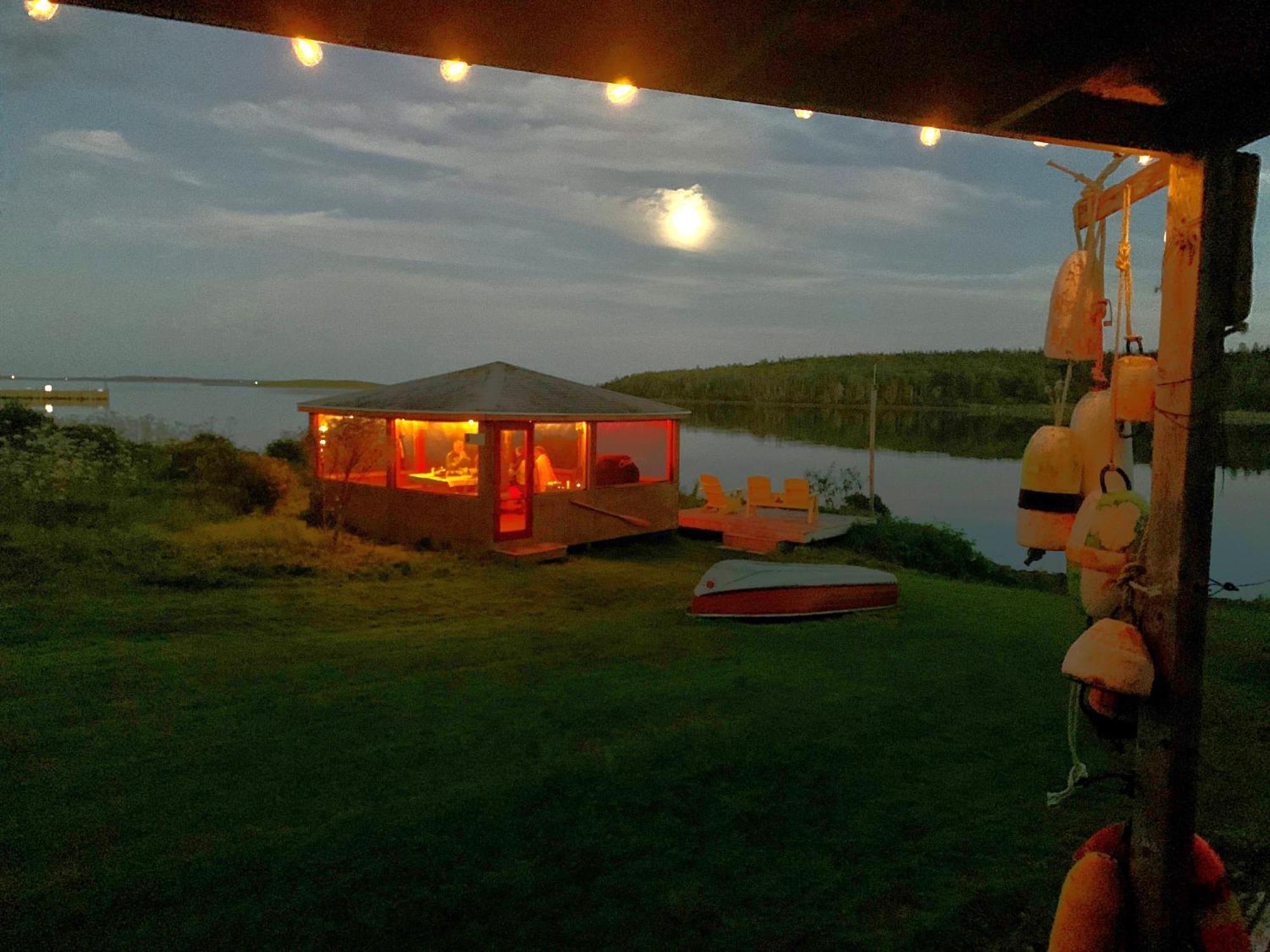 Lodge Vipilodge *