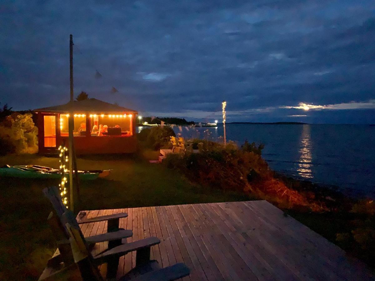 Vipilodge Janvrin Harbour